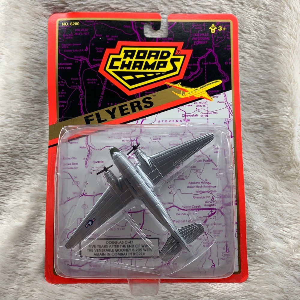 Road Champs Douglas C-47 Skytrain Diecast Model (1995) Vintage WWII Collectible